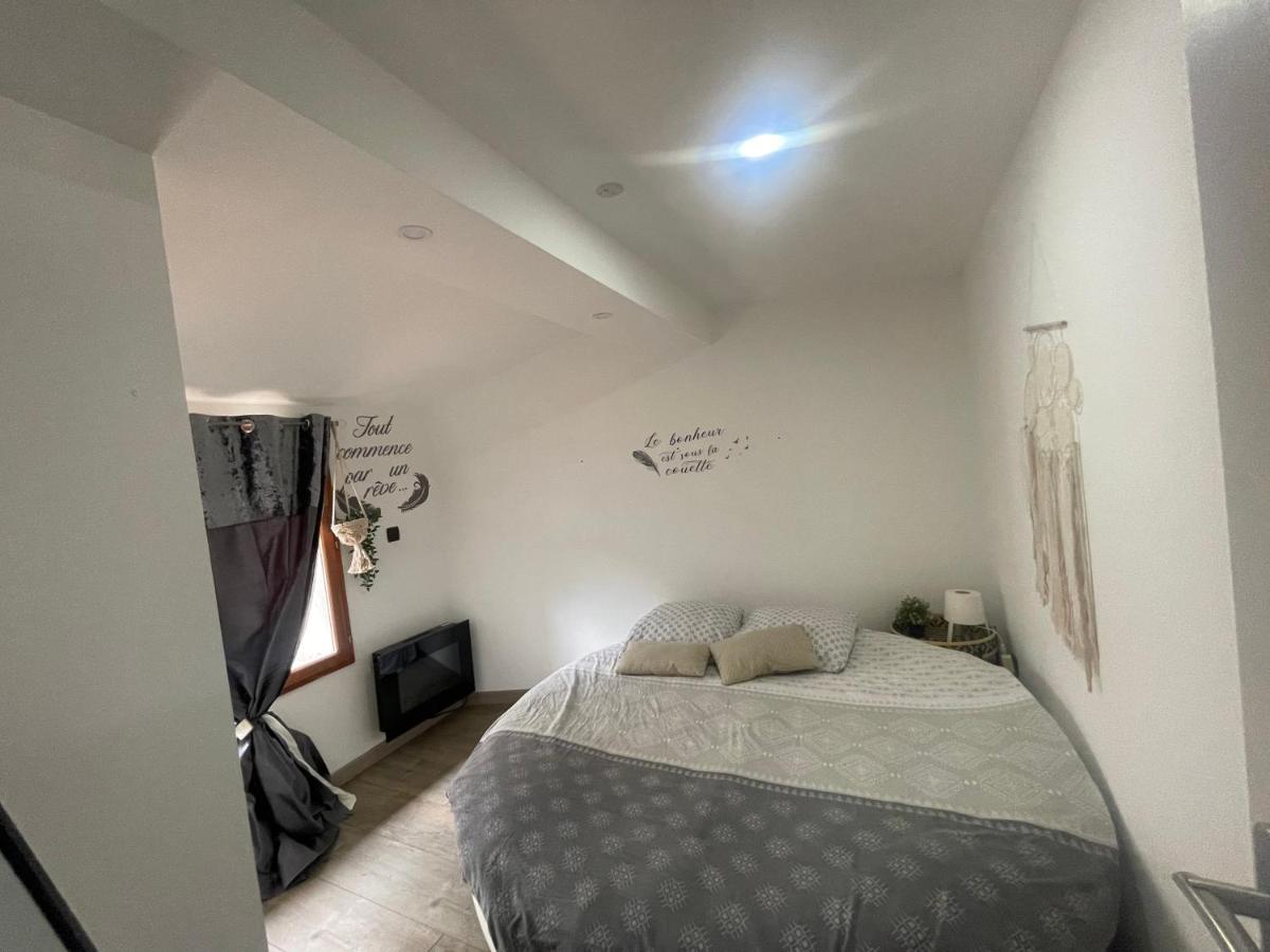 Trèbes Love'Room מראה חיצוני תמונה
